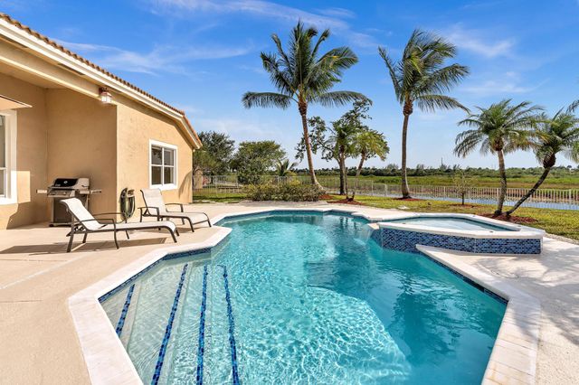 1688 NW 144th Way, Pembroke Pines, FL 33028