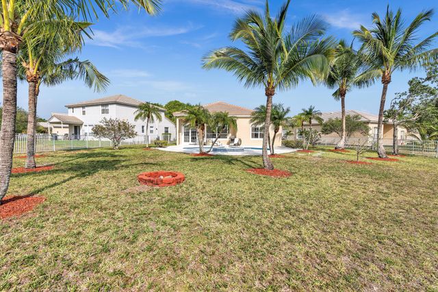 1688 NW 144th Way, Pembroke Pines, FL 33028