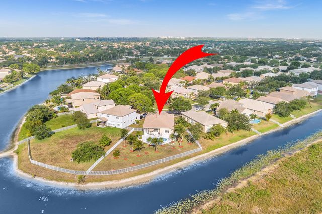 1688 NW 144th Way, Pembroke Pines, FL 33028