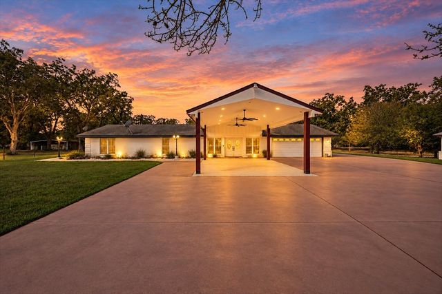 36219 County Line Road, Brookshire, TX 77423