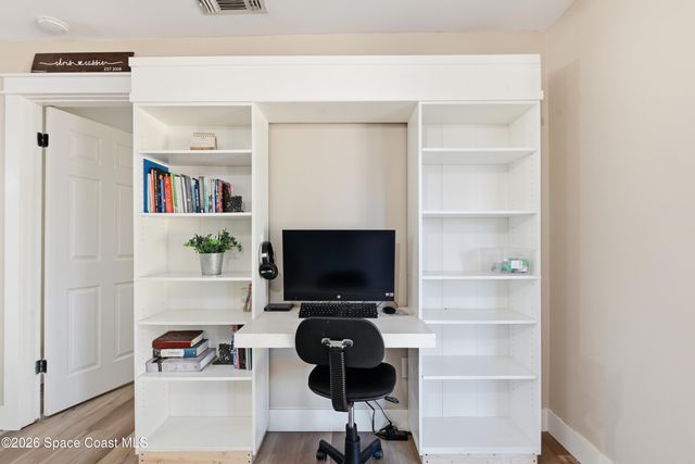 590 Auf Court NW, Palm Bay, FL 32907