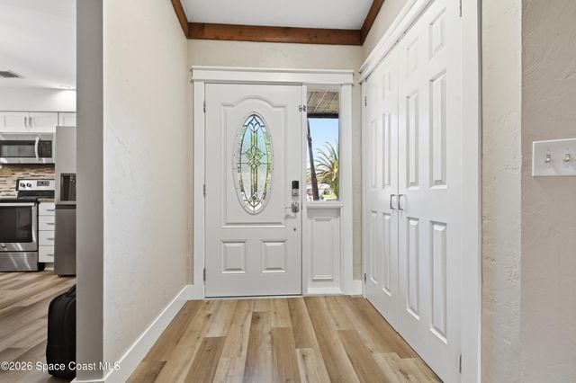 590 Auf Court NW, Palm Bay, FL 32907