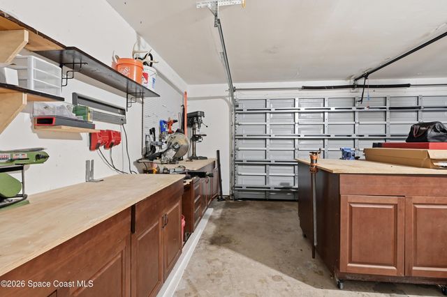 590 Auf Court NW, Palm Bay, FL 32907