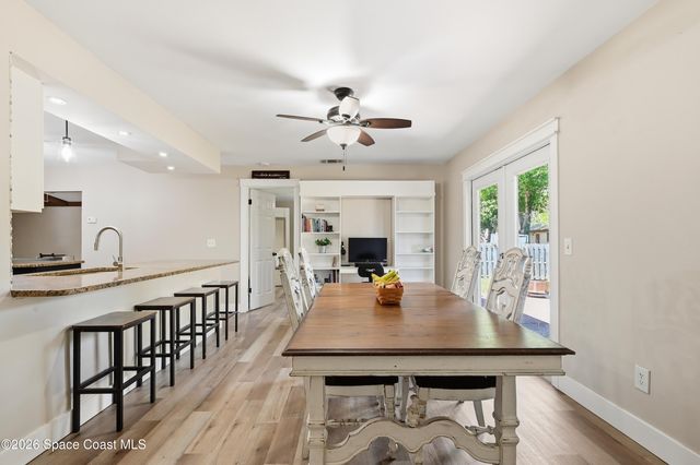 590 Auf Court NW, Palm Bay, FL 32907