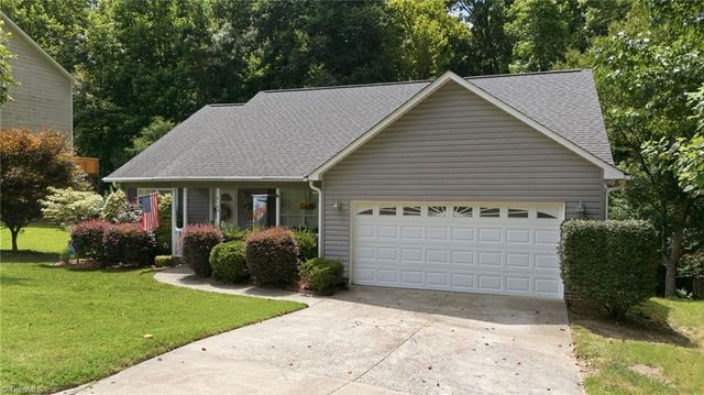 2109 Priya Street, Thomasville, NC 27360