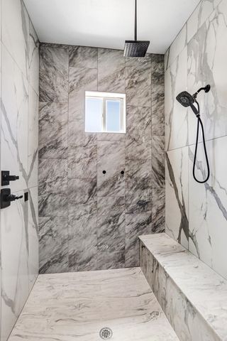 6304 Alderete Court NW, Albuquerque, NM 87120
