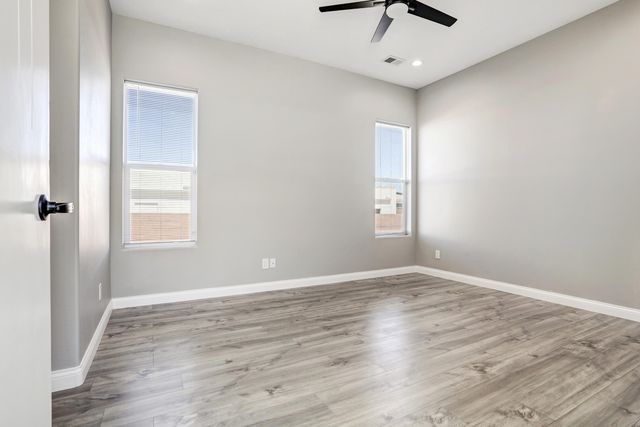 6304 Alderete Court NW, Albuquerque, NM 87120