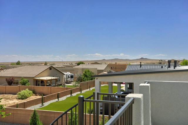 6304 Alderete Court NW, Albuquerque, NM 87120