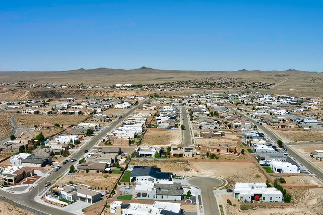6304 Alderete Court NW, Albuquerque, NM 87120