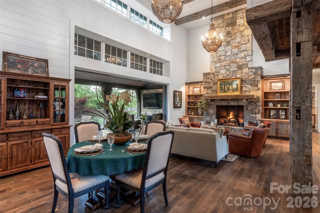 18 Fairsted Drive, Asheville, NC 28803