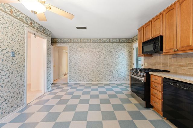 849 Berkinshire Drive, Dallas, TX 75218
