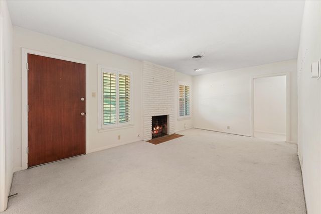 849 Berkinshire Drive, Dallas, TX 75218
