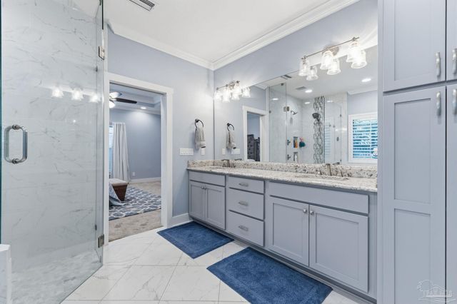 2018 Rambling Oaks Dr, Cantonment, FL 32533