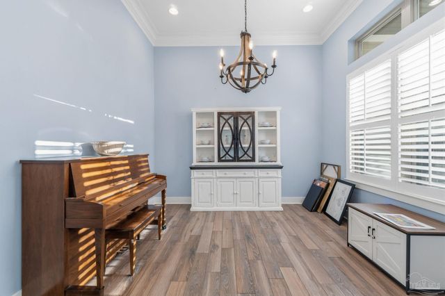 2018 Rambling Oaks Dr, Cantonment, FL 32533