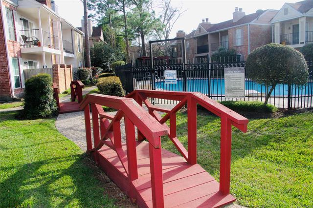 2800 Jeanetta Street 2810, Houston, TX 77063