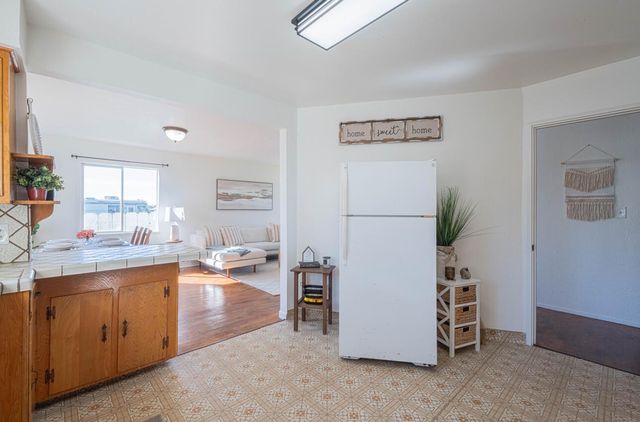 757 Middlefield Road, Salinas, CA 93906
