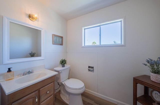 757 Middlefield Road, Salinas, CA 93906