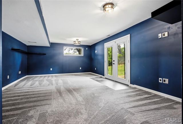11201 Trieste Drive, St Louis, MO 63146