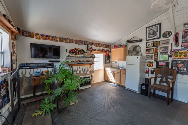 22845 County Road 455, Mineola, TX 75773