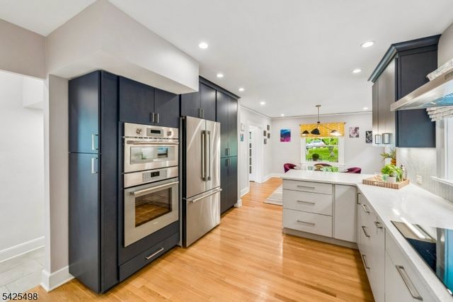 24 Mayhew Dr, South Orange Village Twp., NJ 07079