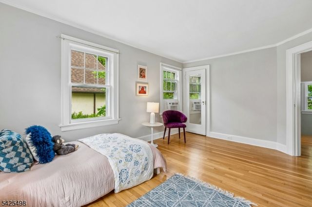 24 Mayhew Dr, South Orange Village Twp., NJ 07079