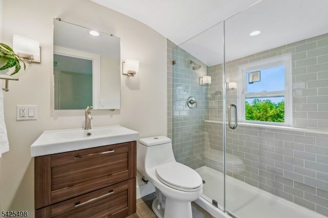 24 Mayhew Dr, South Orange Village Twp., NJ 07079