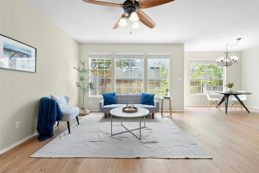 2632 Century Park BLVD 36, Austin, TX 78727