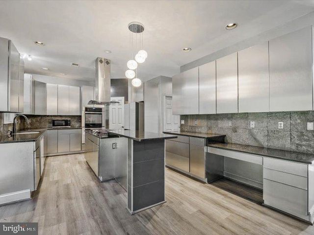 11 TALLEY CT, North Potomac, MD 20878