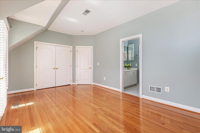 12810 FALCON WOOD PL, Fairfax, VA 22033