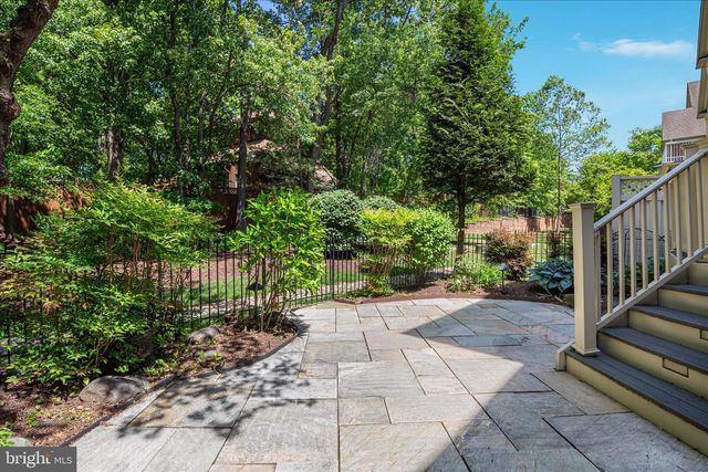 12810 FALCON WOOD PL, Fairfax, VA 22033