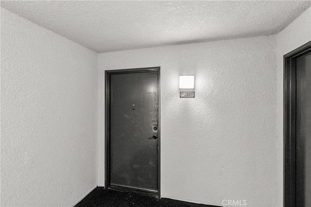 5500 Owensmouth Avenue 317, Woodland Hills, CA 91367