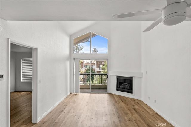 5500 Owensmouth Avenue 317, Woodland Hills, CA 91367