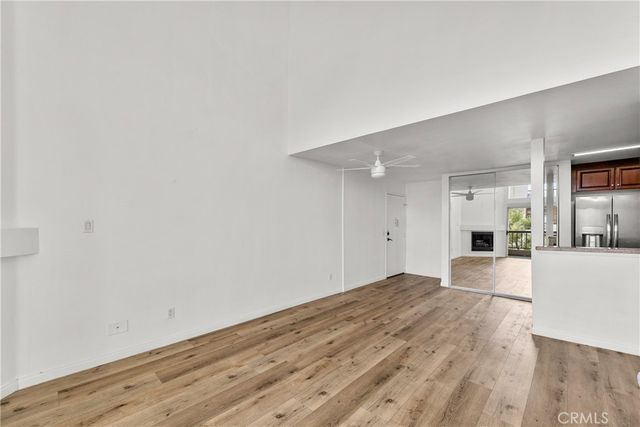 5500 Owensmouth Avenue 317, Woodland Hills, CA 91367