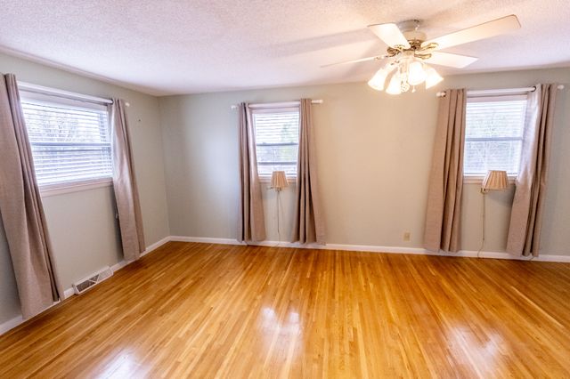 251 Sailboat Dr, Nashville, TN 37217