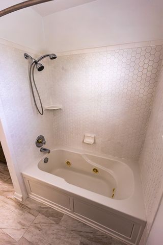 251 Sailboat Dr, Nashville, TN 37217