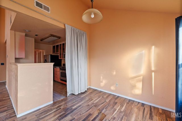 8000 Kroll Way 114, Bakersfield, CA 93311