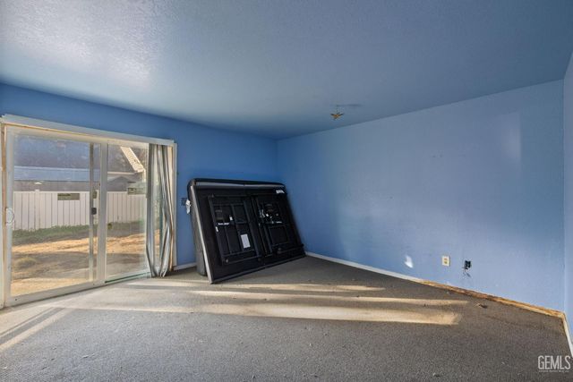 8000 Kroll Way 114, Bakersfield, CA 93311