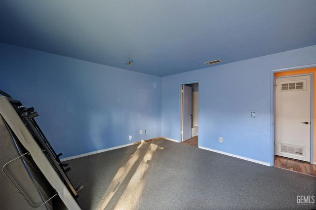 8000 Kroll Way 114, Bakersfield, CA 93311