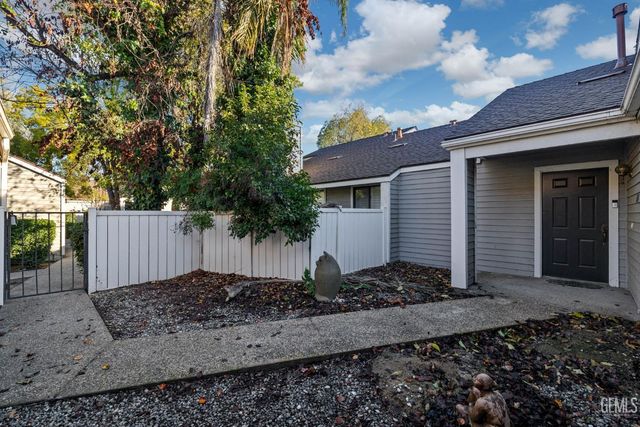 8000 Kroll Way 114, Bakersfield, CA 93311