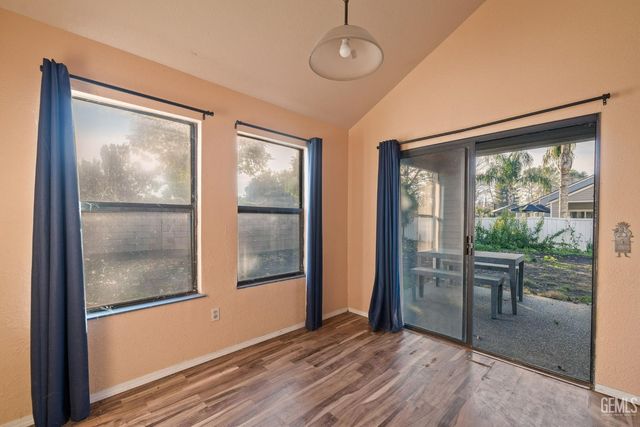 8000 Kroll Way 114, Bakersfield, CA 93311