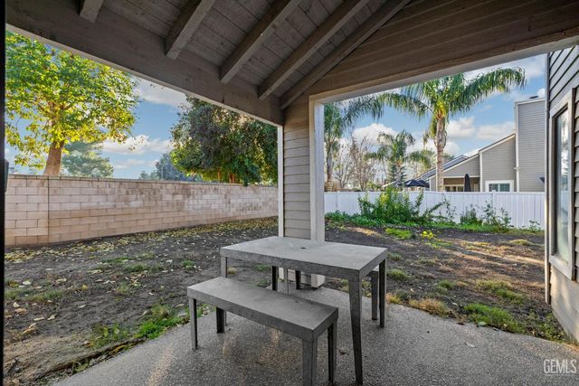 8000 Kroll Way 114, Bakersfield, CA 93311