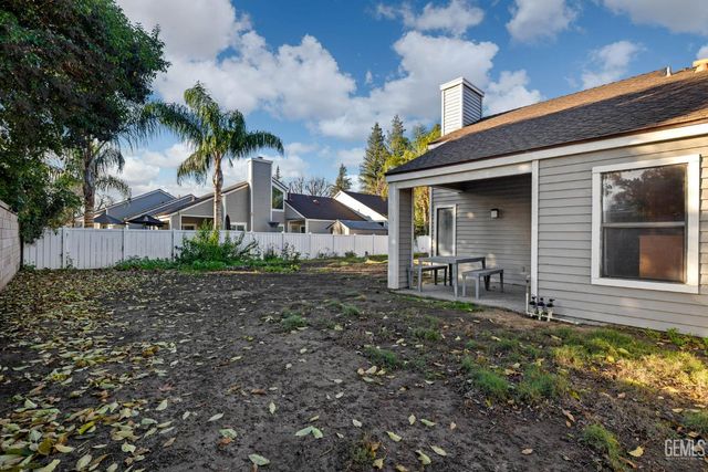 8000 Kroll Way 114, Bakersfield, CA 93311