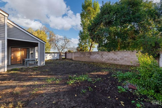 8000 Kroll Way 114, Bakersfield, CA 93311