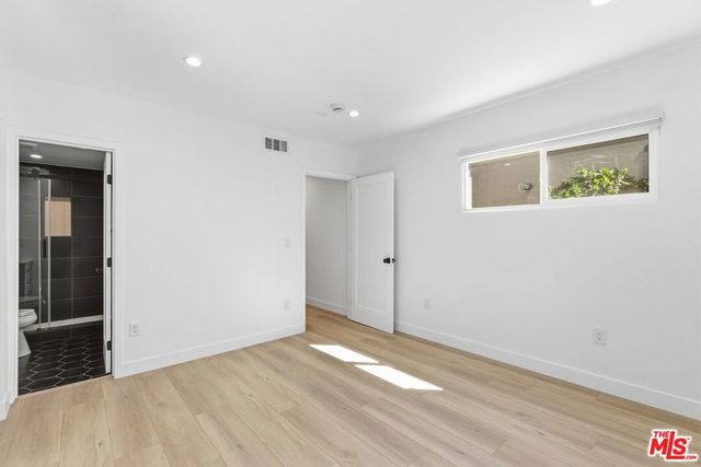 5411 Troost Avenue, Valley Village, CA 91601