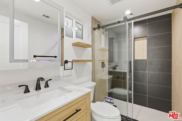 5411 Troost Avenue, Valley Village, CA 91601