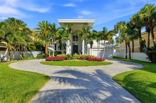 1480 GULF BOULEVARD, Belleair Beach, FL 33786