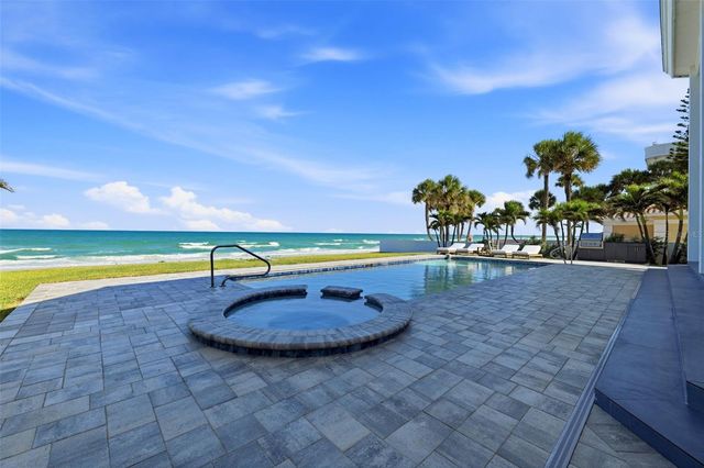 1480 GULF BOULEVARD, Belleair Beach, FL 33786