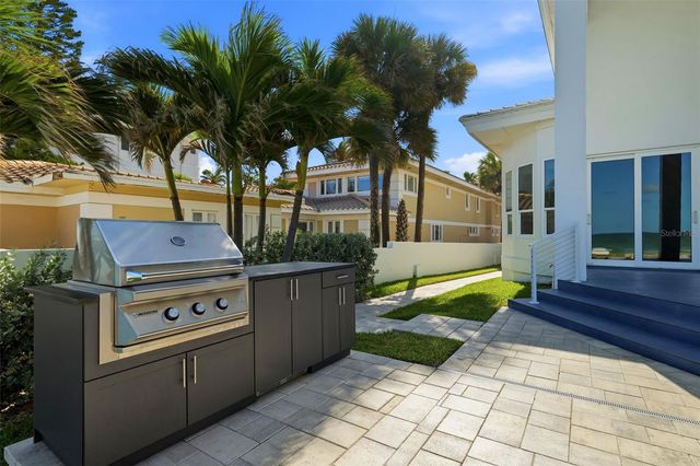 1480 GULF BOULEVARD, Belleair Beach, FL 33786