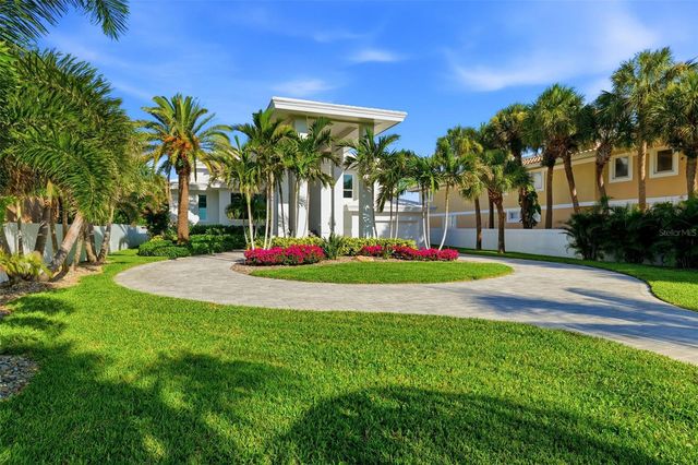 1480 GULF BOULEVARD, Belleair Beach, FL 33786