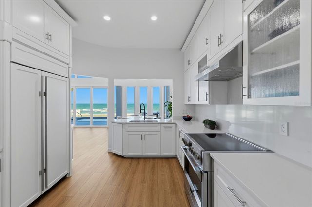 1480 GULF BOULEVARD, Belleair Beach, FL 33786